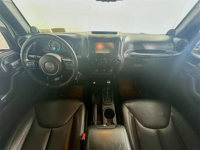 Photo of 2014 Black Clearcoat Jeep Wrangler Unlimited
