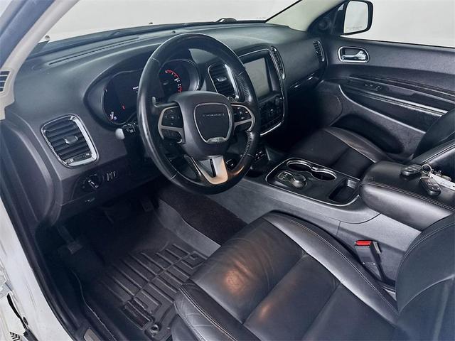 Photo of 2015 Bright White Clearcoat Dodge Durango