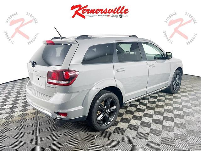 Photo of 2020 Destroyer Gray Clearcoat Dodge Journey