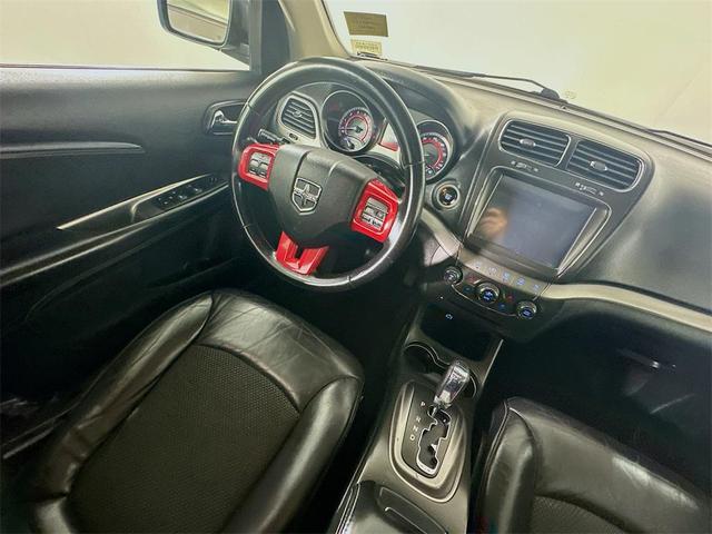 Photo of 2020 Destroyer Gray Clearcoat Dodge Journey