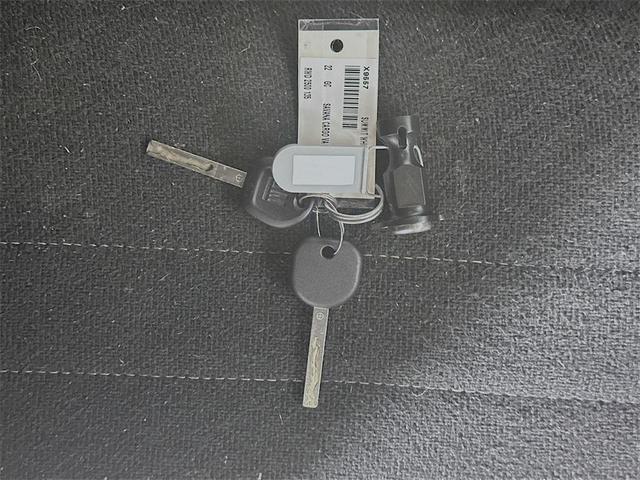 Photo of 2022 Summit White GMC Savana 2500