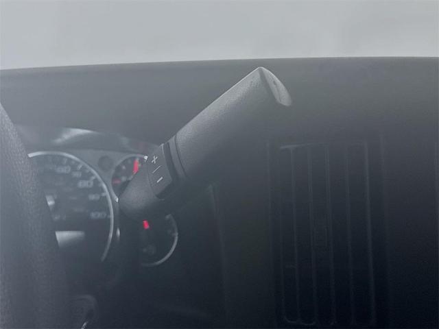 Photo of 2022 Summit White GMC Savana 2500