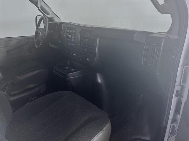 Photo of 2022 Summit White GMC Savana 2500
