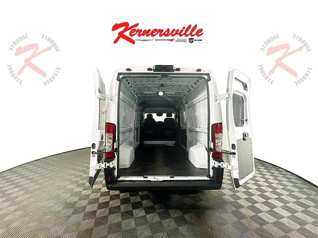 Photo of 2025 Bright White Clearcoat RAM ProMaster 2500