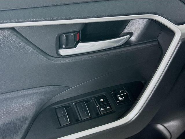 Photo of 2023 Ice Toyota RAV4