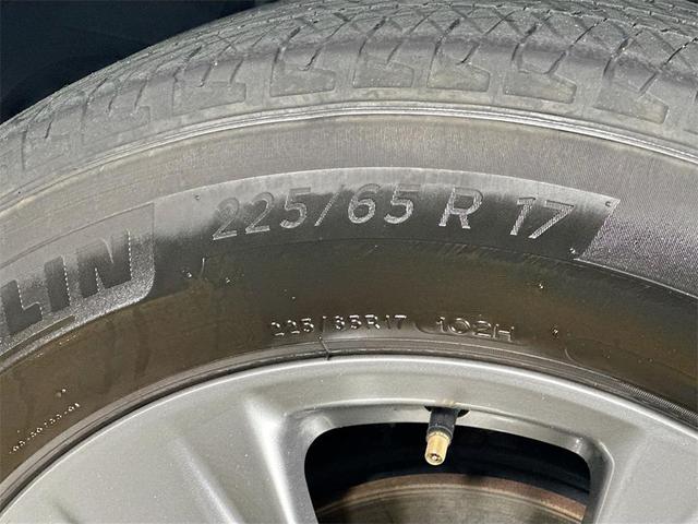 Photo of 2023 Ice Toyota RAV4