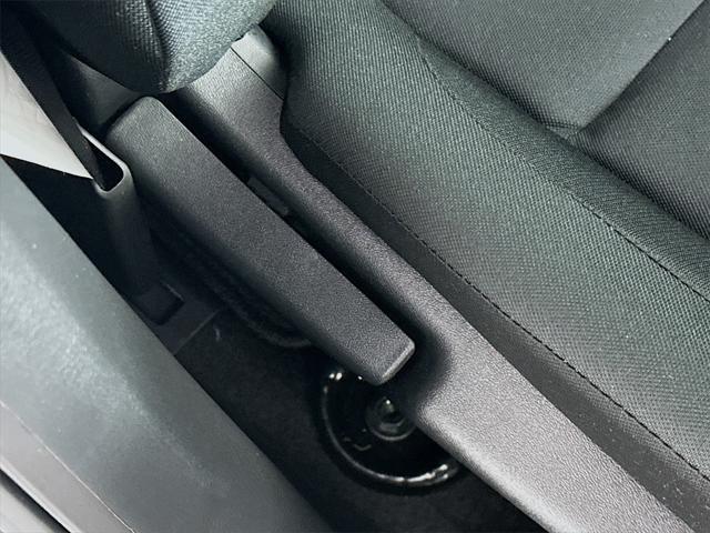 Photo of 2023 Gun Metallic Nissan Kicks
