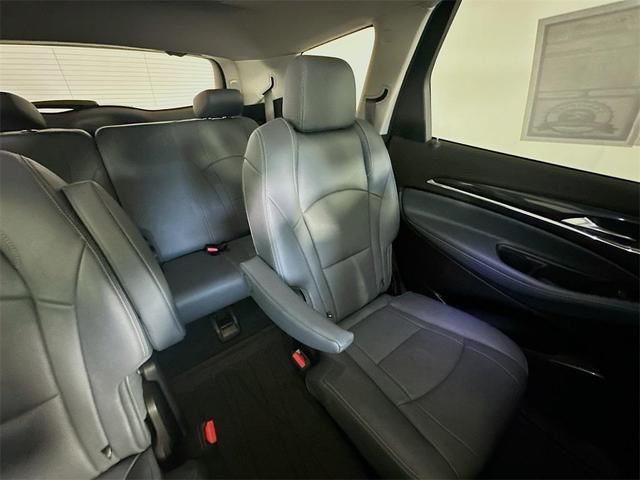 Photo of 2021 White Frost Tricoat Buick Enclave