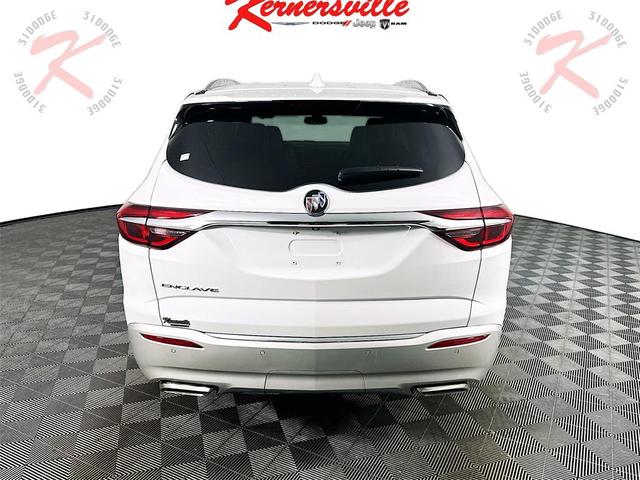 Photo of 2021 White Frost Tricoat Buick Enclave