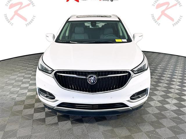 Photo of 2021 White Frost Tricoat Buick Enclave