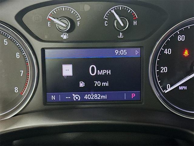 Photo of 2021 White Frost Tricoat Buick Enclave