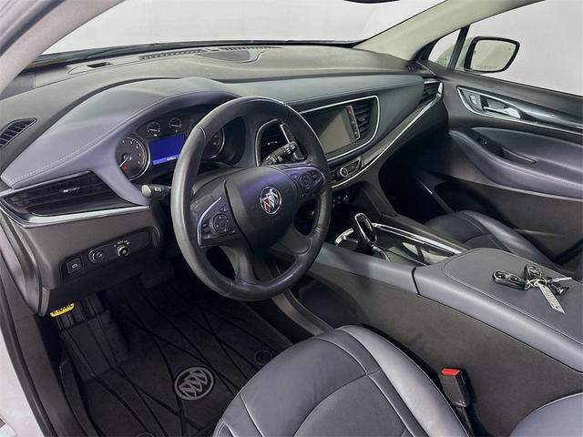 Photo of 2021 White Frost Tricoat Buick Enclave