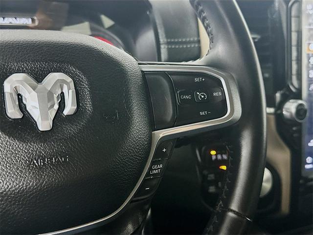 Photo of 2022 Diamond Black Crystal Pearlcoat RAM 1500