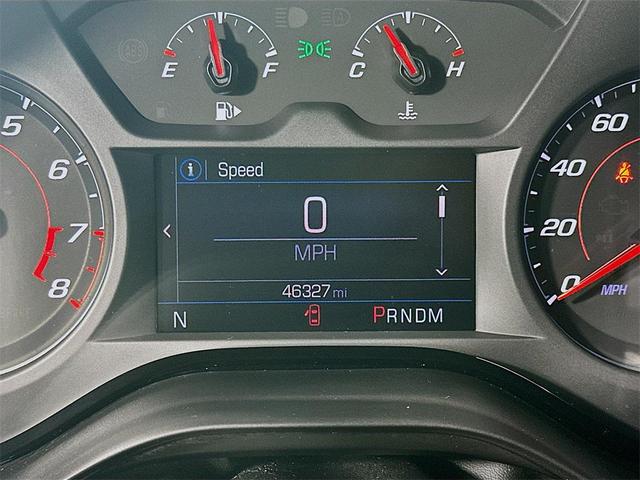 Photo of 2023 Summit White Chevrolet Camaro