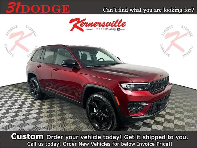 Photo of 2025 Velvet Red Pearlcoat Jeep Grand Cherokee