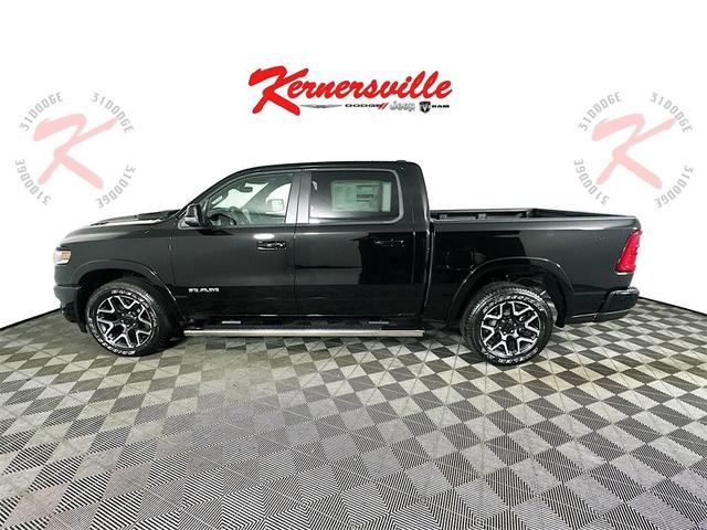 Photo of 2026 Diamond Black Crystal Pearlcoat RAM 1500