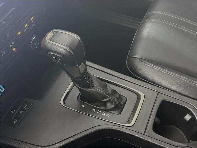Photo of 2020 White Ford Ranger