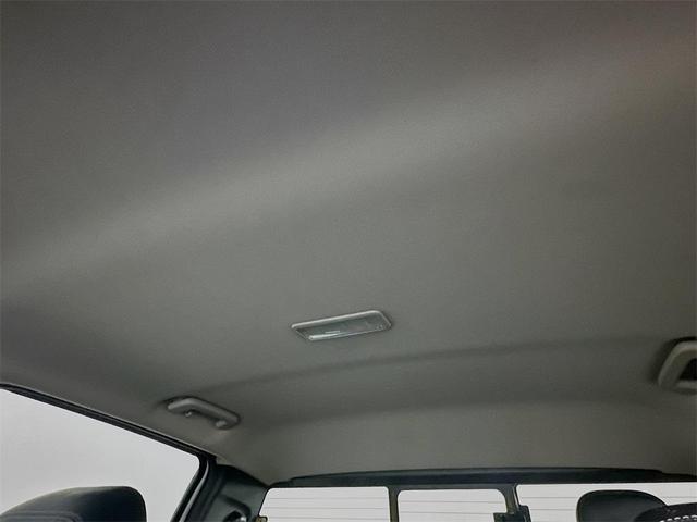 Photo of 2020 White Ford Ranger