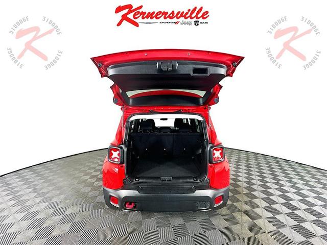 Photo of 2023 Colorado Red Clearcoat Jeep Renegade