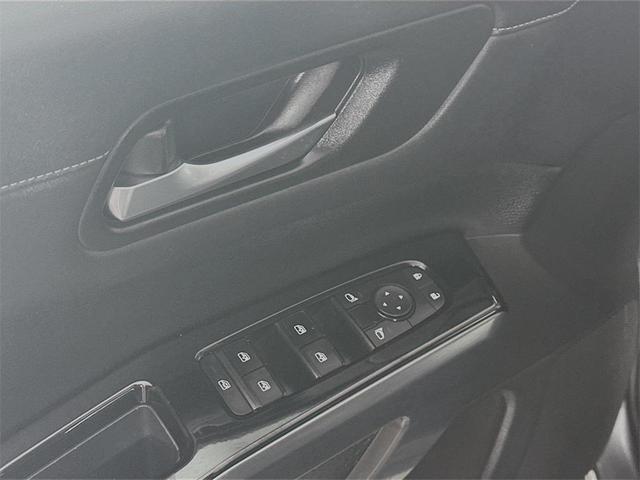 Photo of 2023 Gun Metallic Nissan Pathfinder