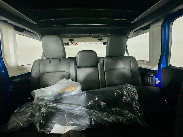 Photo of 2025 Hydro Blue Pearlcoat Jeep Wrangler