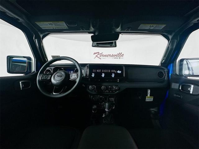 Photo of 2025 Hydro Blue Pearlcoat Jeep Wrangler