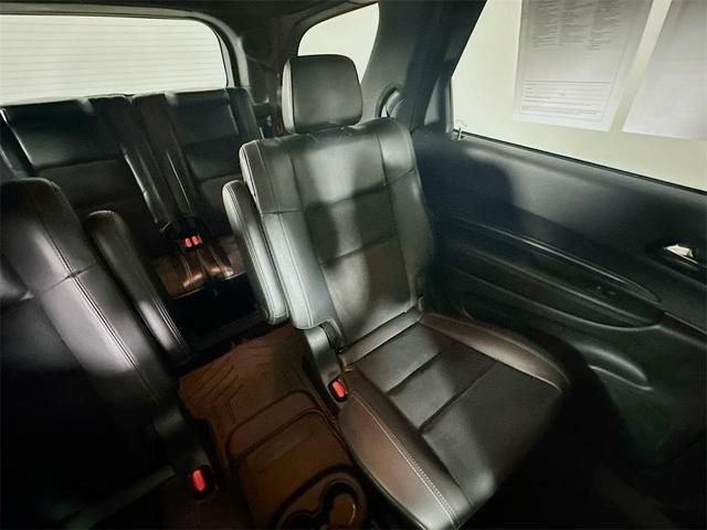 Photo of 2022 Octane Red Pearlcoat Dodge Durango