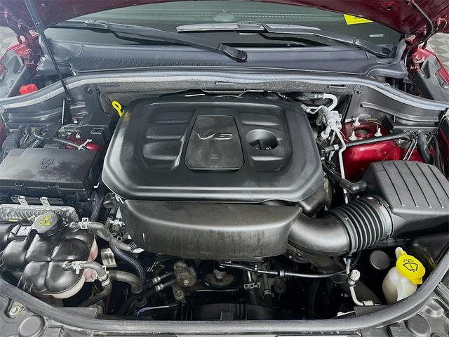 Photo of 2022 Octane Red Pearlcoat Dodge Durango