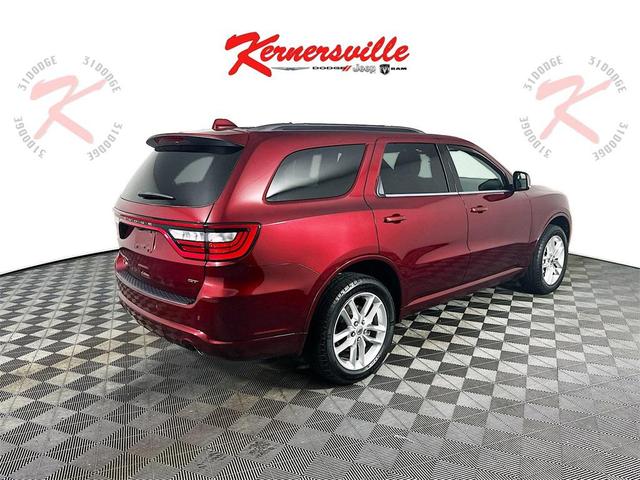 Photo of 2022 Octane Red Pearlcoat Dodge Durango