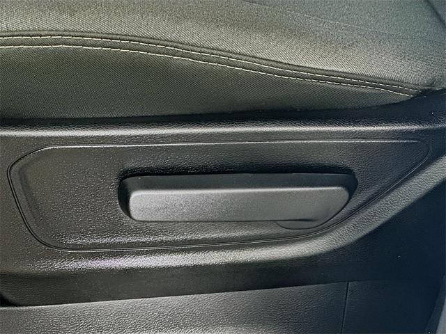 Photo of 2024 Bright White Clearcoat RAM 1500