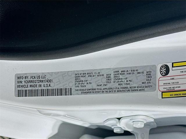 Photo of 2024 Bright White Clearcoat RAM 1500