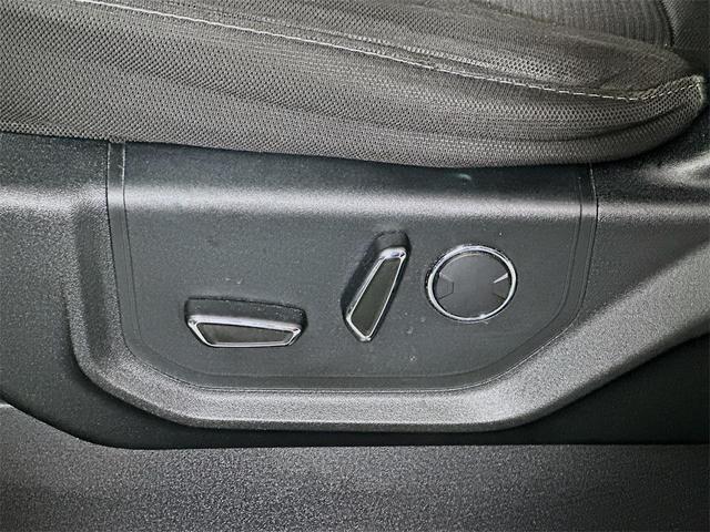 Photo of 2017 Magnetic Ford F-150