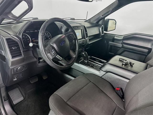 Photo of 2017 Magnetic Ford F-150