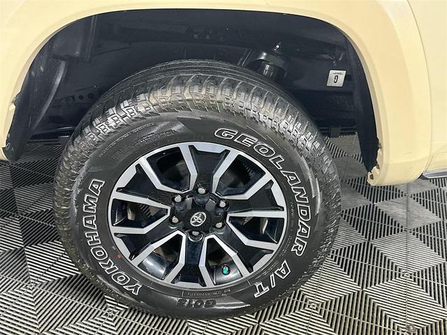 Photo of 2020 Quicksand Toyota Tacoma