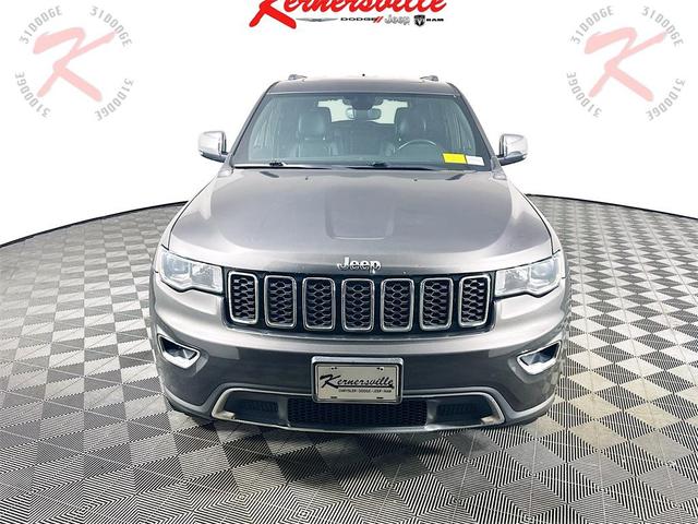 Photo of 2021 Granite Crystal Metallic Clearcoat Jeep Grand Cherokee