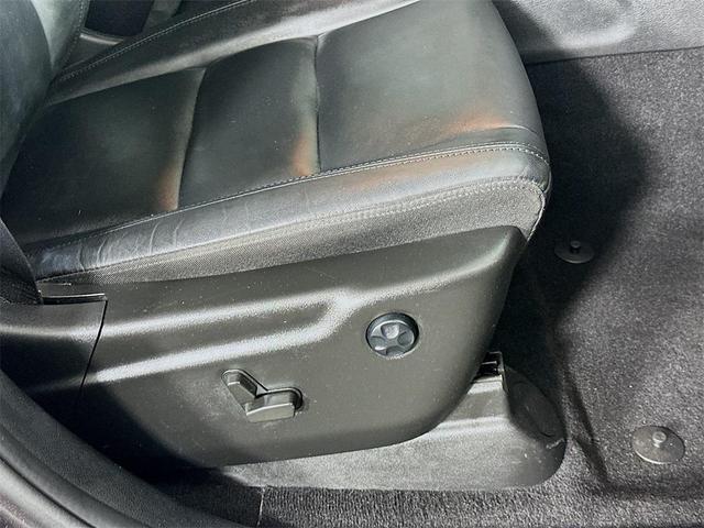 Photo of 2021 Granite Crystal Metallic Clearcoat Jeep Grand Cherokee
