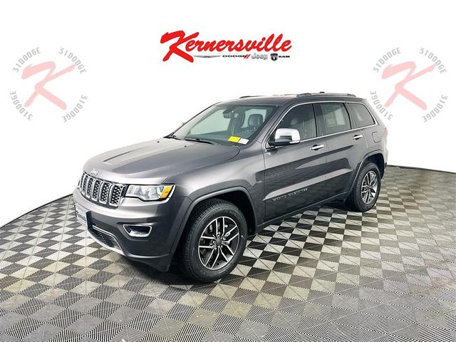 Photo of 2021 Granite Crystal Metallic Clearcoat Jeep Grand Cherokee