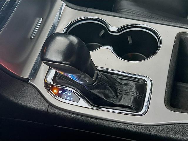 Photo of 2021 Granite Crystal Metallic Clearcoat Jeep Grand Cherokee