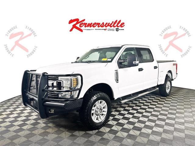 Photo of 2019 Oxford White Ford F-250