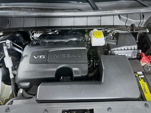 Photo of 2022 Super Black Nissan Pathfinder