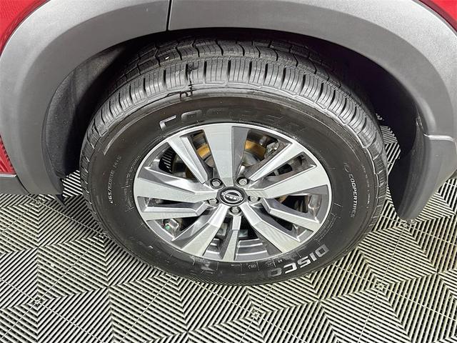 Photo of 2022 Scarlet Ember Tintcoat Nissan Pathfinder