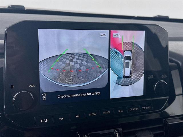 Photo of 2022 Scarlet Ember Tintcoat Nissan Pathfinder