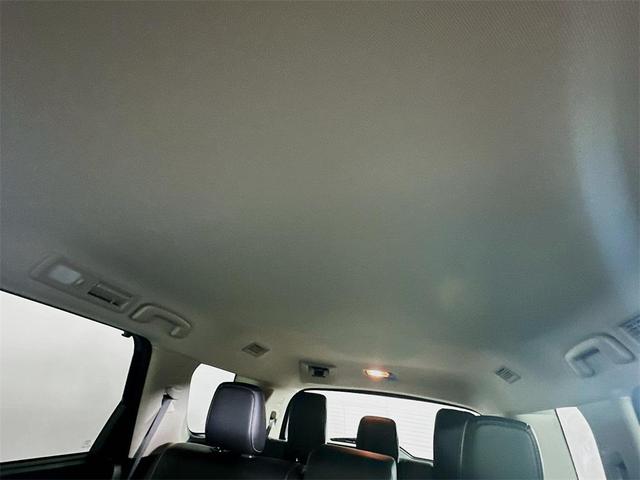 Photo of 2022 Scarlet Ember Tintcoat Nissan Pathfinder
