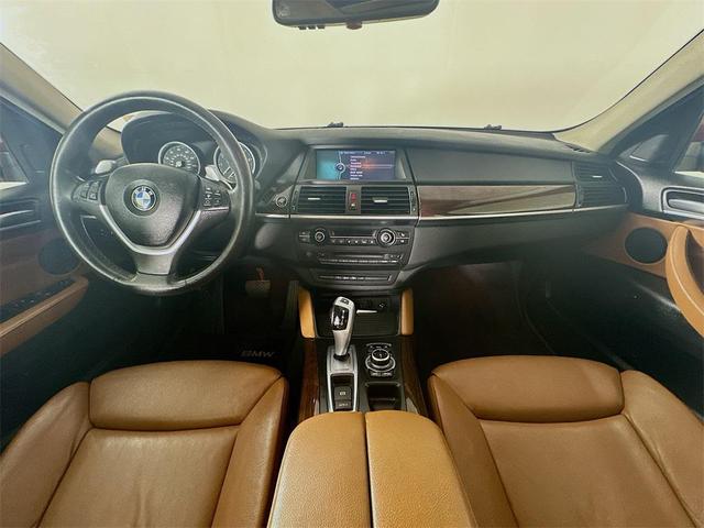 Photo of 2011 Red Metallic BMW X6