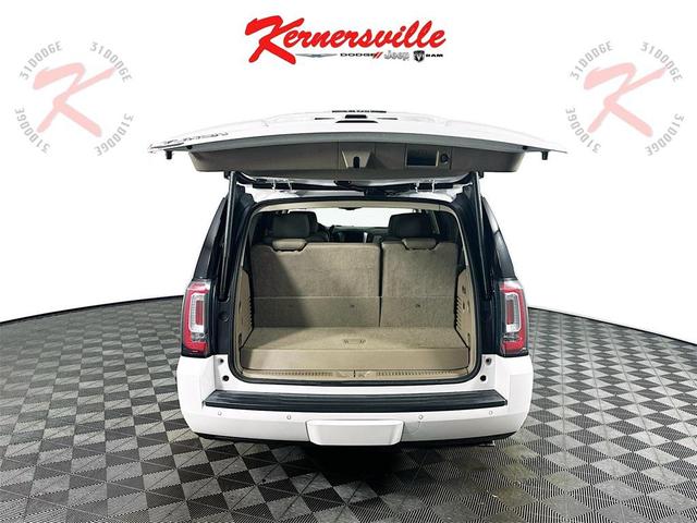 Photo of 2017 White Frost Tricoat GMC Yukon