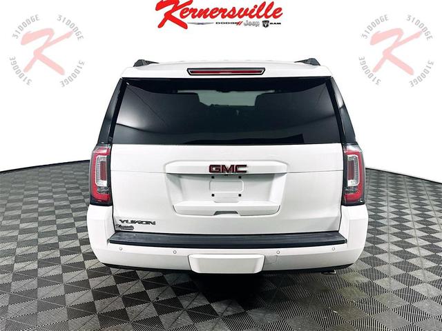Photo of 2017 White Frost Tricoat GMC Yukon