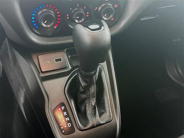 Photo of 2022 Bright White RAM ProMaster City