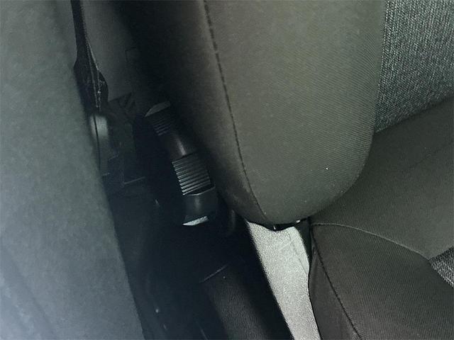 Photo of 2022 Bright White RAM ProMaster City