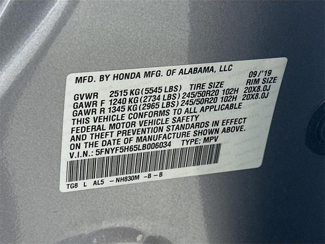 Photo of 2020 Lunar Silver Metallic Honda Pilot