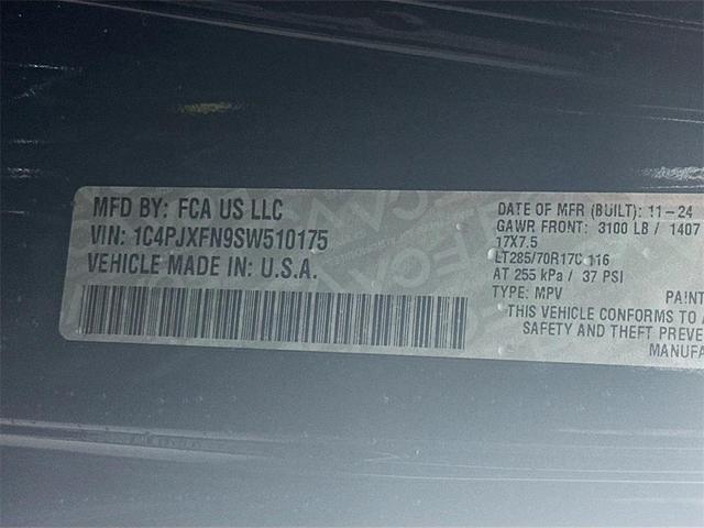 Photo of 2025 Fathom Blue Pearlcoat Jeep Wrangler